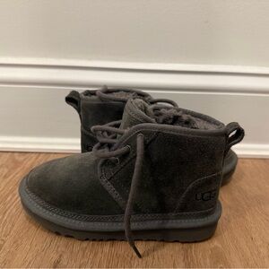 UGG Neumel Waterproof Suede Boots Kids 13k